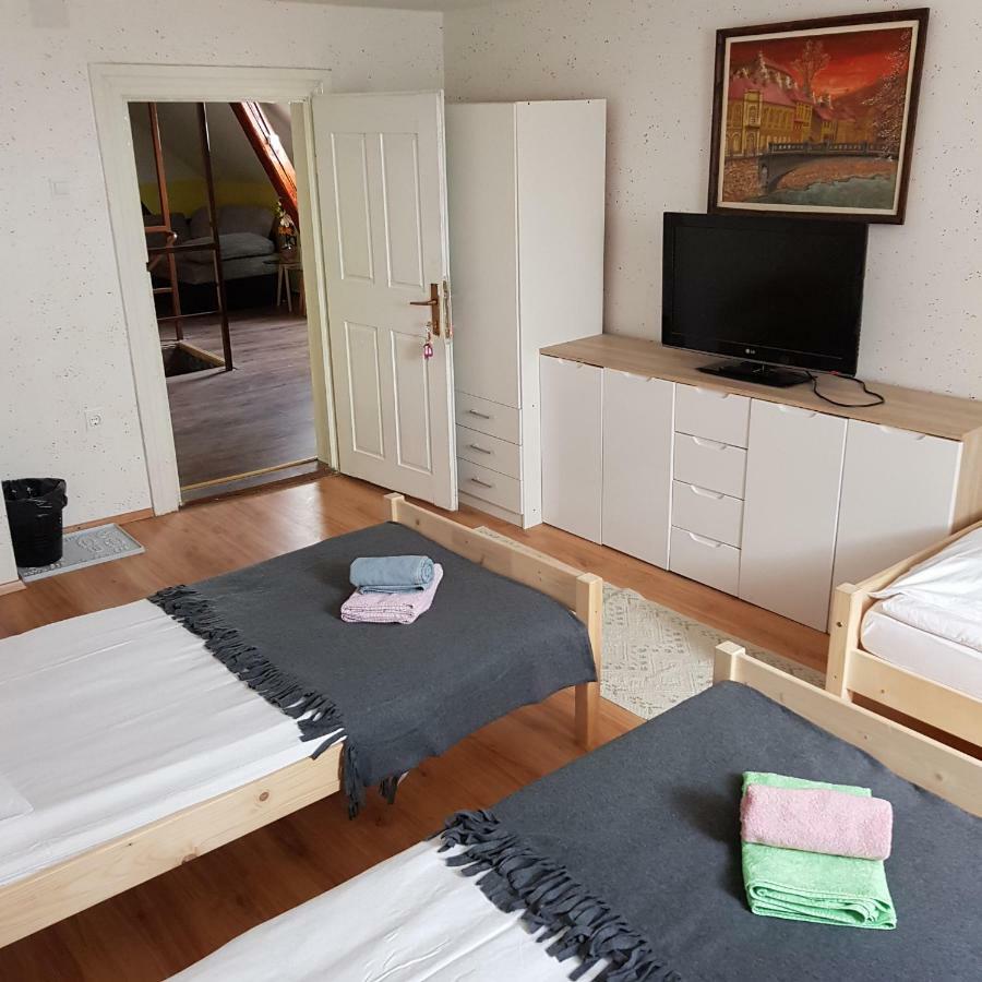Guesthouse Osvald Zirovnica Dış mekan fotoğraf