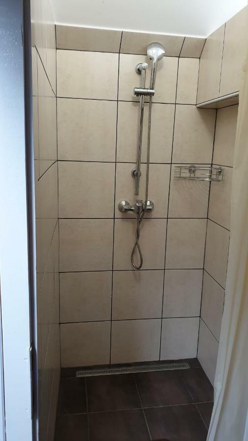 Guesthouse Osvald Zirovnica Dış mekan fotoğraf