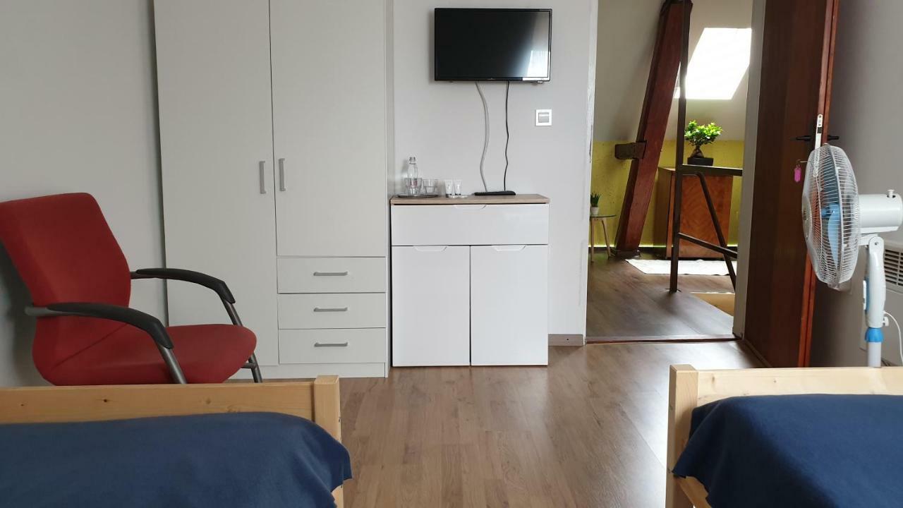 Guesthouse Osvald Zirovnica Dış mekan fotoğraf