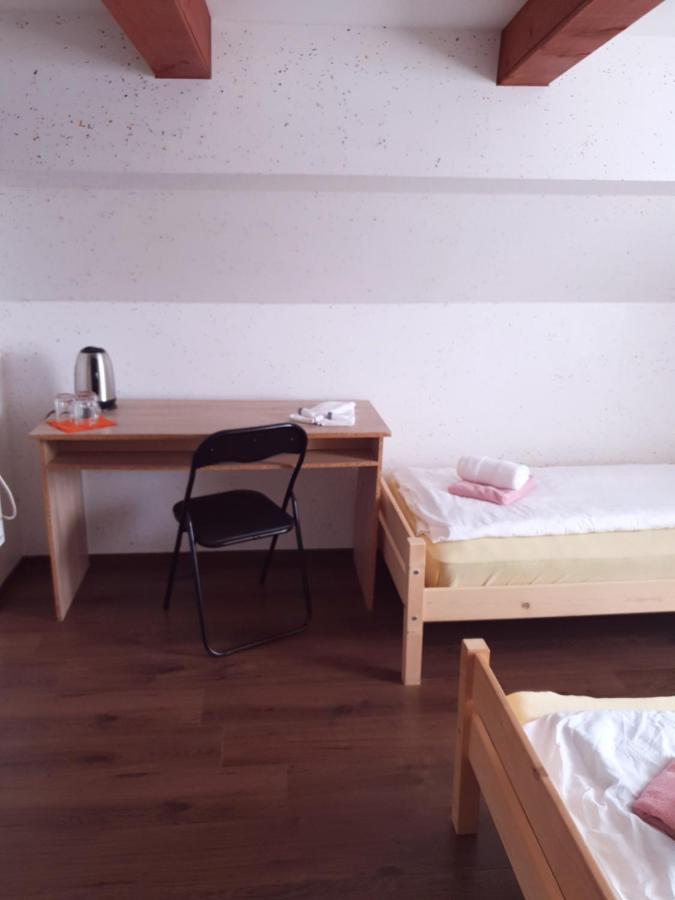 Guesthouse Osvald Zirovnica Dış mekan fotoğraf