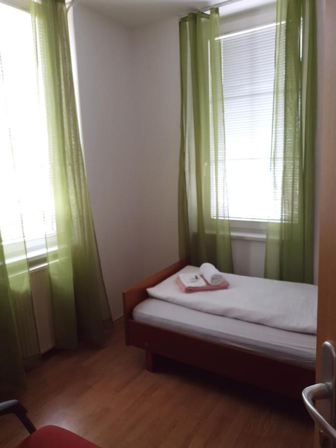 Guesthouse Osvald Zirovnica Dış mekan fotoğraf